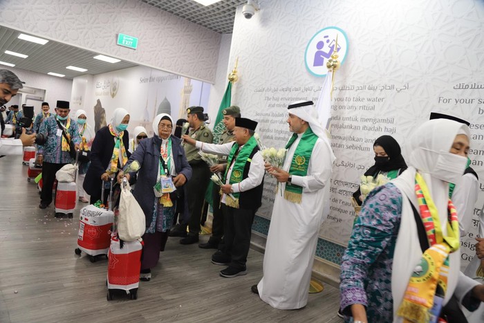 Jemaah Haji Indonesia di Madinah
