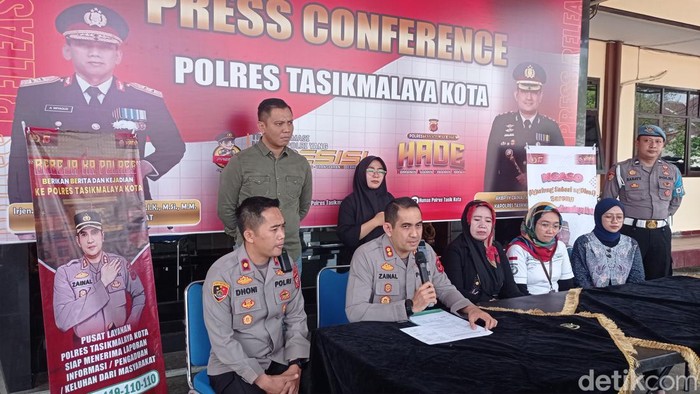 Kapolres Tasikmalaya Kota AKBP Zainal Abidin saat menggelar jumpa pers di Mapolres Tasikmalaya Kota, Rabu (24/5/2023).