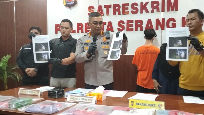 Kapolresta Serang Kota Kombes Sofwan Hermanto memberikan keterangan ke wartawan (Foto: Bahtiar Rifai/Detikcom)