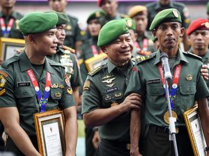 KSAD Beri Penghargaan Atlet TNI Peraih Medali SEA Games 2023