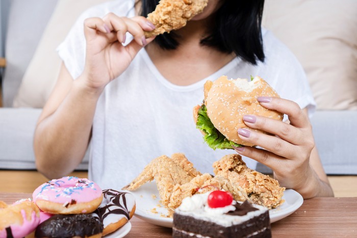 Makanan cepat saji bikin tidur tak nyenyak