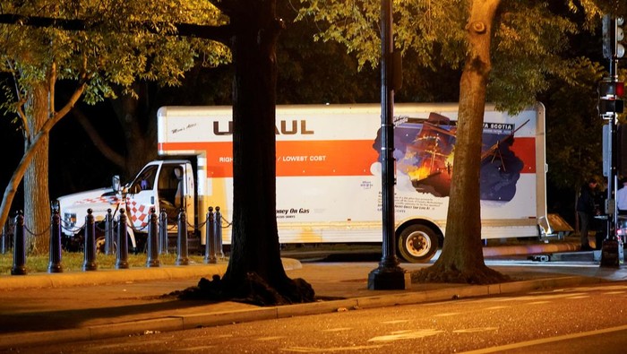 A view of a rented box truck that crashed into security barriers at Lafayette Park across from the White House, as the U.S. Secret Service and other law enforcement agencies investigate the incident, in Washington, U.S. May 23, 2023.   (REUTERS/Nathan Howard)