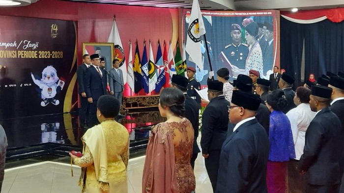 Pelantikan KPU 20 provinsi (Anggi-detikcom)