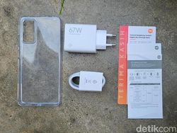Menggenggam Redmi Note 12 Pro, HP Xiaomi Rp 3 Jutaan