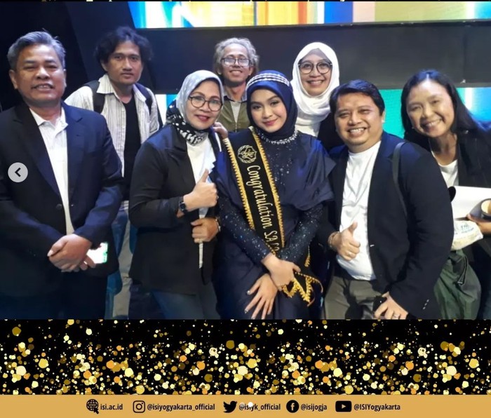 Salma Mahasiswi ISI Yogyakarta Juara Idol 2023