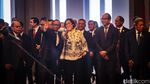 Senyum Semringah Perry Warjiyo Kembali Jabat Gubernur BI
