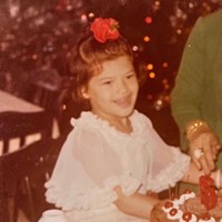 Tamara Bleszynski lahir di Bandung pada 25 Desember 1974. Saat ini sudah berusia 48 tahun, begini penampilan Tamara Bleszynski ketika dirinya masih kecil. Foto: Instagram/@tamarableszynskiofficial