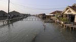 Terendam Pasang Laut, Permukiman di Demak Bak Kota Apung