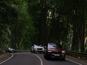 Dihajar dari Malang ke Solo, Segini Konsumsi BBM Wuling Alvez