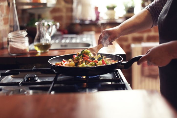 7 Tips Mudah Defisit Kalori untuk Turunkan Berat Badan