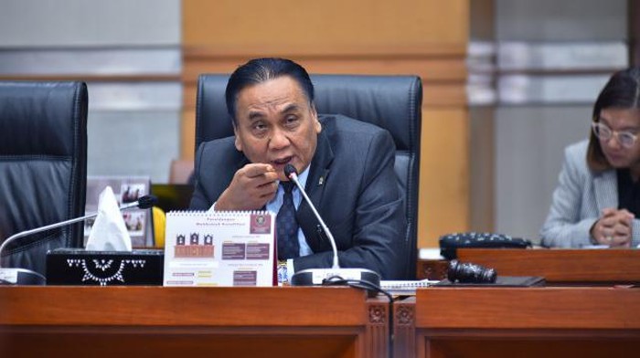 Pejabat Tinggi Terjebak dalam Kemelut Kekerasan: Ketua Komisi III DPR Ungkap Keterlibatan Bupati