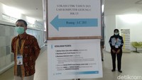 Nizam menambahkan, kecurangan di UTBK Gelombang 1 2023 jadi PR panitia pelaksana UTBK di lokasi untuk meningkatkan sistem keamanan fisik dan dalam perangkat lunaknya. Foto: Cicin Yulianti/detikEdu