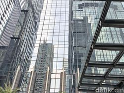 Hiruk Pikuk Jakarta dalam Bidikan Kamera Oppo Find N2 Flip