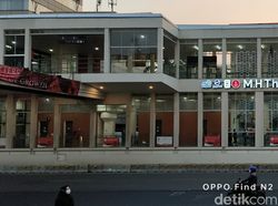 Hiruk Pikuk Jakarta dalam Bidikan Kamera Oppo Find N2 Flip