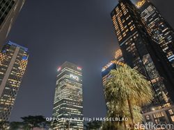 Hiruk Pikuk Jakarta dalam Bidikan Kamera Oppo Find N2 Flip