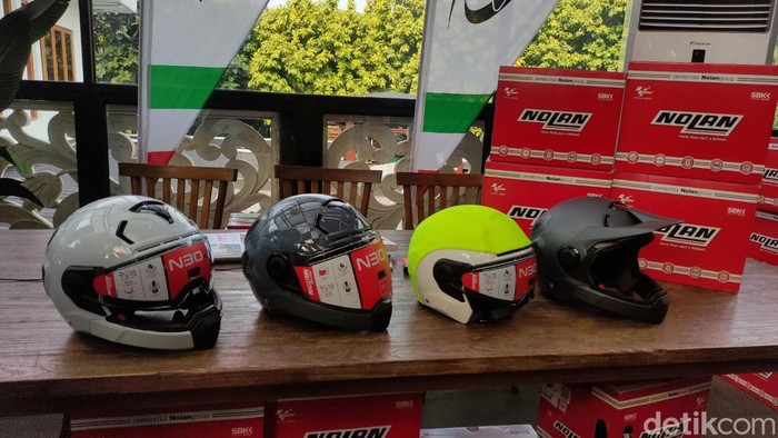 Helm Nolan N30-4 Series meluncur di Indonesia.