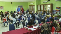 Pemerintah Provinsi DKI Jakarta telah membuka posko layanan PPDB 2023 mulai dari jenjang Sekolah Dasar (SD) hingga Sekolah Menengah Atas (SMA).