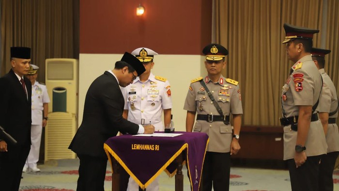 Irjen Rudy Sufahriadi Resmi Jabat Sekretaris Utama Lemhanas RI