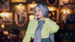 5 Potret Isna Anggita Sari Kembaran Oklin Fia