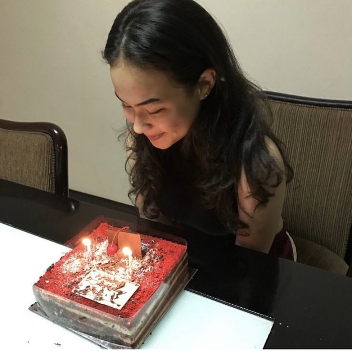 Kakak Rebecca Klopper, Jessica Klopper Tampil Cantik Saat Ngopi dan Piknik