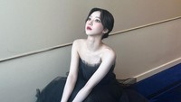 Foto-foto Karina ini menuai pujian dari fans, semakin membuat mereka yakin pada kecantikan sang artis SM Entertainment. (Foto: dok. Instagram @katarinabluu)