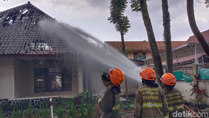 Kebakaran di Bandung.