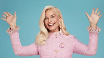 8. Tahun 2023 adalah tahun Barbie. Aktris Margot Robbie yang memerankan Barbie melakukan kegiatan promosi di seluruh dunia dengan gaya klasik boneka itu. Getty Images memberikan 4.057 hasil untuk Robbie selama setahun terakhir. 8. Foto: Instagram/@vogue