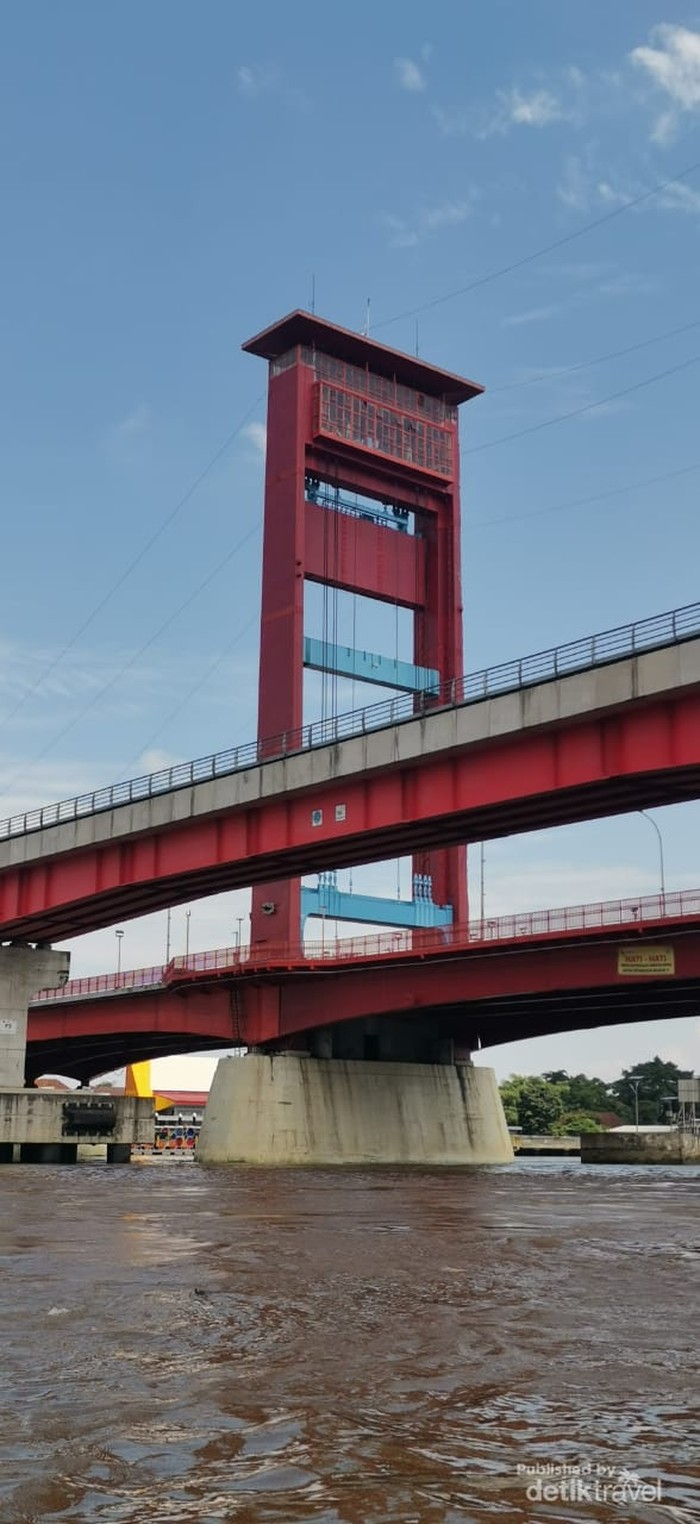 Cerita Sejarah Pulau Kemaro Di Sungai Musi