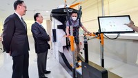 Selain itu, teknologi Robotic juga ini berdampak pada perbaikan motorik secara global, kekuatan otot, keseimbangan dan juga koordinasi anggota gerak pasien pasca Stroke dan juga pasien dengan cedera medula spinalis, cedera otak, cedera saraf perifer, Parkinson dan pasca patah tulang.