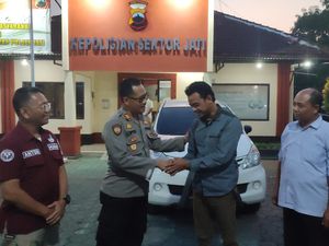 Terungkap! Pemilik Mobil Misterius 24 Jam Parkir di SPBU Jati Kudus