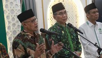 Sekretaris Umum PP Muhammadiyah H Abdul Muti mengatakan, pertemuan kedua ormas tersebut pada dasarnya bertujuan untuk bersilaturahmi hingga membahas soal penguatan kebangsaan.  