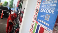 Berdasarkan data penjualan yang dikumpulkan dari area Bandung, Banten, Karawang, Cirebon dan Sukabumi, transaksi pembelian solar subsidi di periode 8 hari terakhir atau 16-23 Mei 2023 sudah mencapai 93,5% atau 1.471.267 transaksi.  