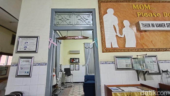Museum Kanker Indonesia di Surabaya memiliki konsep yang unik. Di dalamnya ada ruang Sepenuh Asa, tempat edukasi kanker serviks dan payudara.