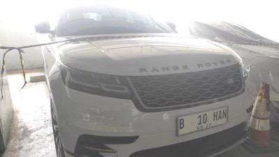 Intip Lebih Dekat Land Rover Johnny Plate yang Disita Kejagung