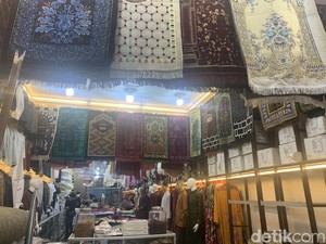 Bisnis Perlengkapan Haji di Medan Lesu