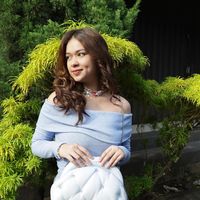 10 Potret Rebecca Klopper yang Disorot karena Video Syur