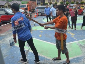Rekonstruksi Jordi Bunuh Pria gegara Dipolisikan, Pelaku Peragakan 38 Adegan