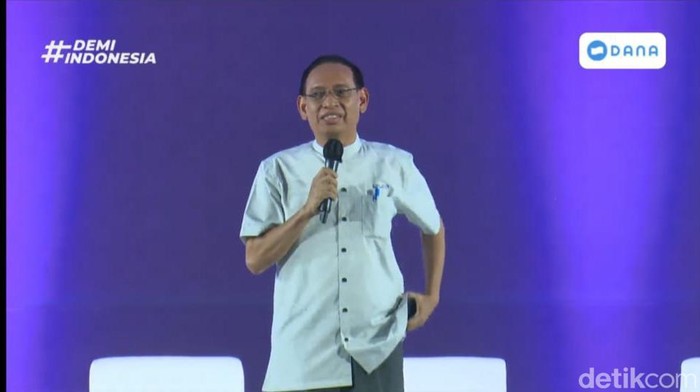 Rektor Unair Prof Mohammad Nasih