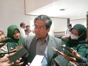 Profil Jamal Wiwoho, Rektor UNS yang Mengundurkan Diri dari Jabatannya