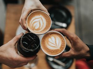 Kopi Pakai Campuran ASI, Harganya Rp 120 Ribu!