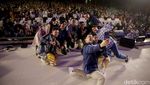 Saat Menparekraf Sandiaga Uno Joget Asmalibrasi di #DemiIndonesia Unair