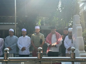 Sandiaga Akan Buat Pengunjung Wisata Religi Sunan Ampel Lebih Banyak Lagi