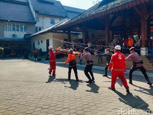 Jeritan Saat Gempa Guncang Kantor DPRD Cimahi