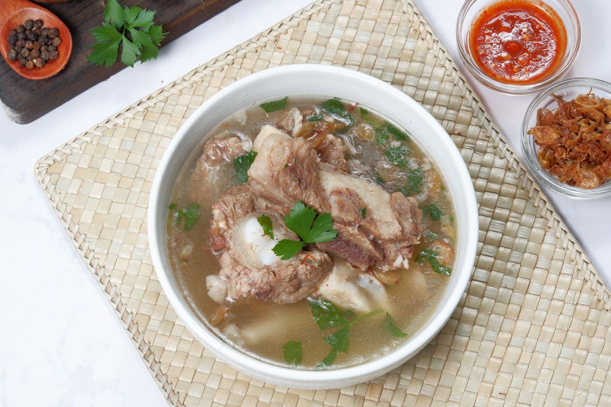 Sop tulang iga sapi