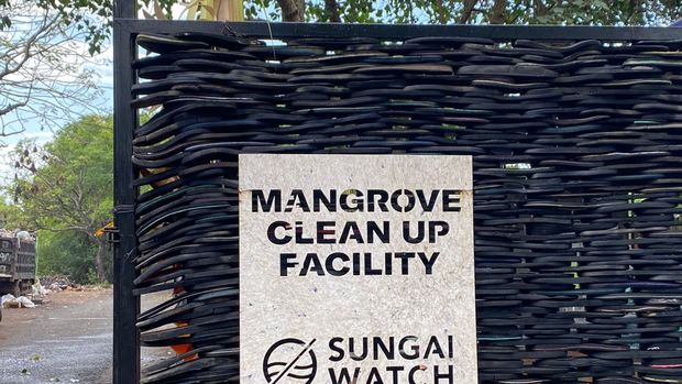 Station Gudang Mangrove yang dibangun oleh Sungai Watch, Denpasar, Bali, Senin (8/5/2023).