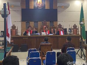 2 Rekan Eks Rektor Unila Karomani Divonis 4,5 Tahun Penjara