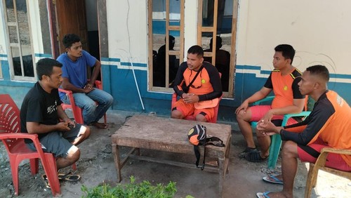 Tim SAR berkoordinasi dengan keluarga Arba Ali terkait penutupan operasi SAR (Istimewa)