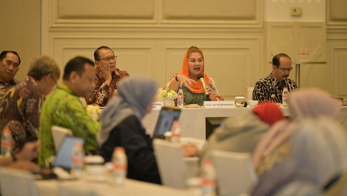 Wali Kota Semarang Hevearita Gunaryanti Rahayu