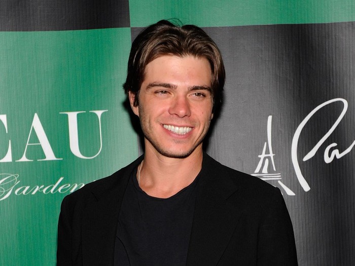 LAS VEGAS, NV - APRIL 28:  Matthew Lawrrence arrives at the Chateau Nightclub & Gardens at the Paris Las Vegas on April 28, 2012 in Las Vegas, Nevada.  (Photo by David Becker/WireImage)