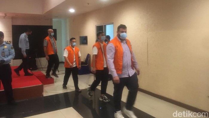 4 WNA chef eksklusif dinner di Jaksel ditangkap Imigrasi. (Muhammad Fariz At Thariqi/detikcom)